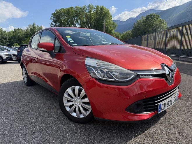 Renault Clio IV 1.5 DCI 90CH BUSINESS ECO 89G 5P Bordeau de 2012