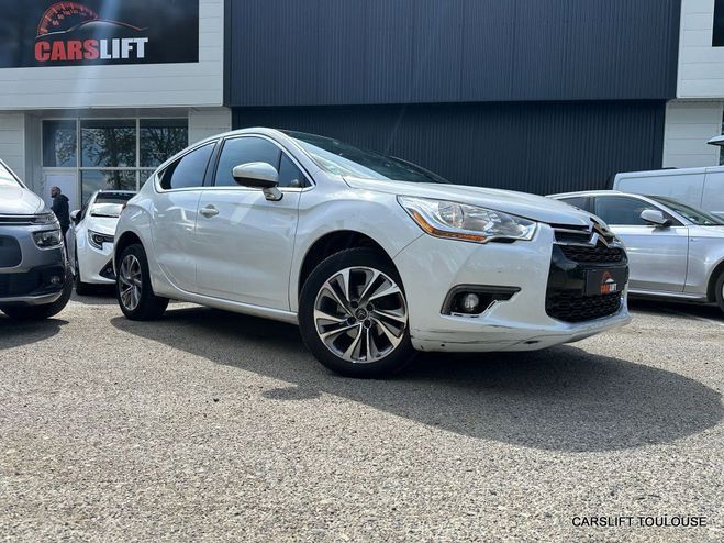 Citroen DS4 1.6 HDI 115cv Airdream SO CHIC - HISTORI Blanc Mtallis de 2013