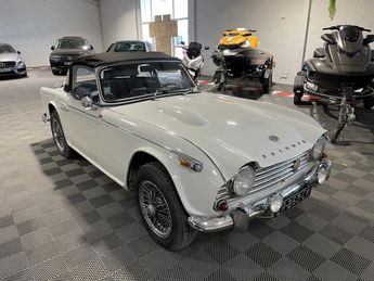  Voir détails -Triumph TR4 IRS CABRIOLET 114ch -CG 3 PLACES COLLECT à Saint-Jory (31)