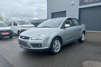  Voir détails -Ford Focus 1.6 TDCi - 110CH BERLINE Ghia GARANTIE 1 à Crottet (01)