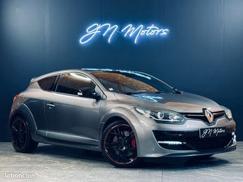  Voir détails -Renault Megane 3 RS cup 2.0T 265ch kit focal- Garantie  à Thoiry (78)