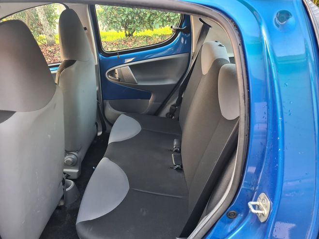 Citroen C1  5 PORTES MOTEUR A CHAINES Bleu de 2009