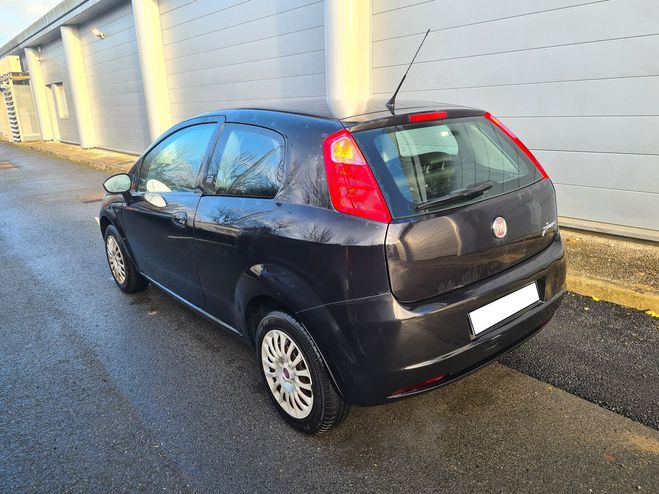 Fiat Punto 1.3 DIESEL 4 CV Noir de 2010