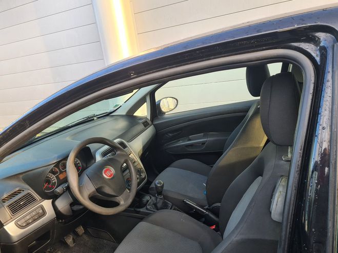 Fiat Punto 1.3 DIESEL 4 CV Noir de 2010