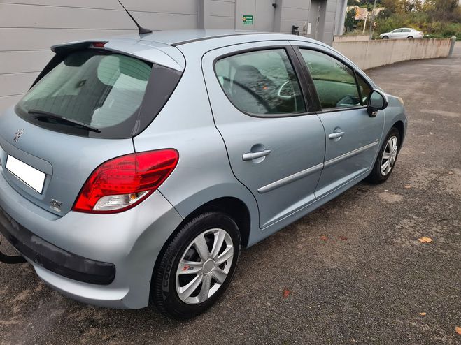 Peugeot 207 1.6 hdi BLUE LYON 90 CV CT OK Bleu clair de 2010