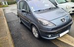 Peugeot 1007 1.4 16v 90 ROXY  à Coignires (78)