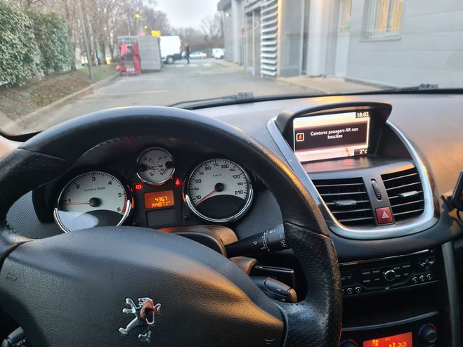 Peugeot 207 1.6 hdi OUTDOOR 92 Gris fonc de 2011