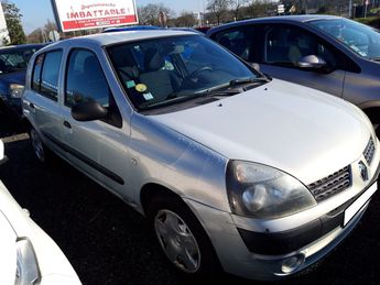  Voir détails -Renault Clio 1.2 EXP 2490E à Coignires (78)