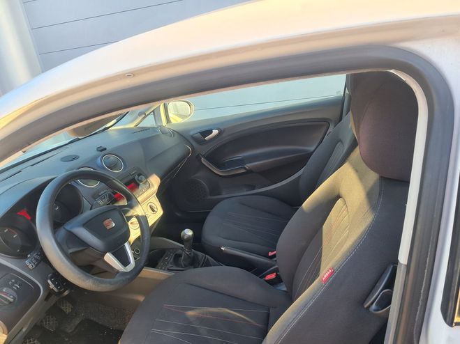 Seat Ibiza iv 75 COPA CRIT 2 Blanc de 2011