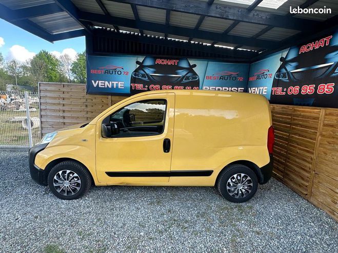Citroen Nemo 1.3 HDi 75 FAP Business Jaune de 2012