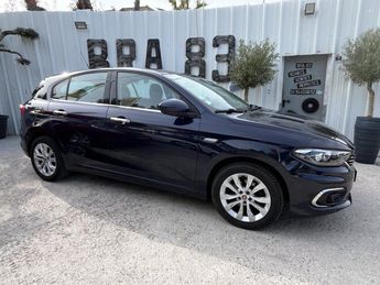  Voir détails -Fiat Tipo 1.4i - 95 5P 2016 BERLINE Lounge PHASE 1 à  Le Muy (83)