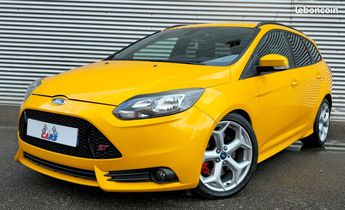  Voir détails -Ford Focus ST 2.0 EcoBoost 250 cv à Flavin (12)