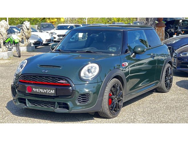 Mini One 2.0i - 231 - BVA Sport John Cooper Works VERT CLAIR de 2017