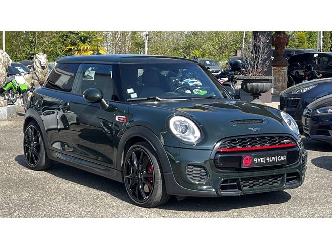 Mini One 2.0i - 231 - BVA Sport John Cooper Works VERT CLAIR de 2017