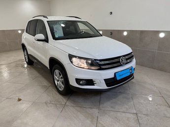  Voir détails -Volkswagen Tiguan tsi 122cv sportline crit air 1 credit po à  La Buisse (38)
