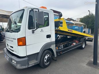  Voir détails -Nissan Atleon Depaneuse alteon plateau fiault basculan à Montfermeil (93)