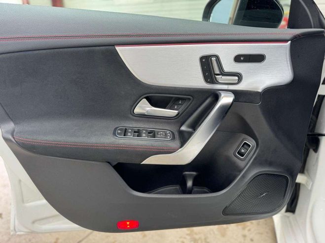 Mercedes Classe CLA 220 Coup d 8G-DCT AMG Line Blanc de 2019