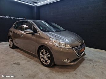  Voir détails -Peugeot 208 1.4 VTI 95 Fline Clim, Entretien suivi à Brignais (69)