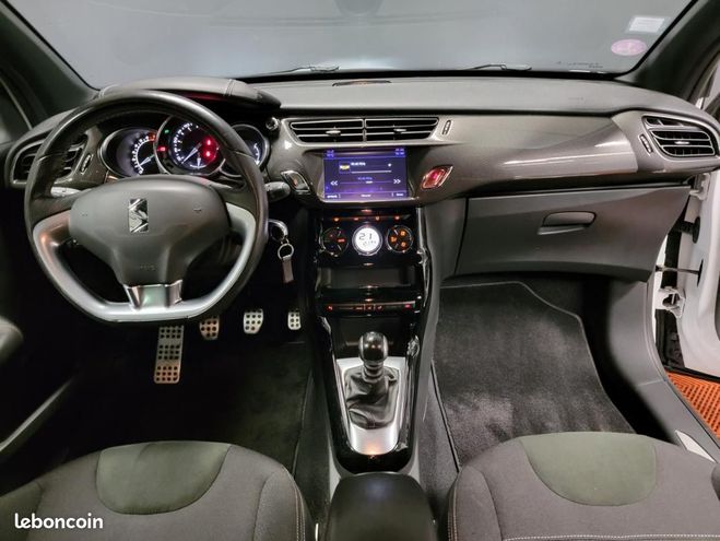Citroen DS 3 1.2 PURETECH 130ch SPORT CHIC COURROIE Blanc de 2017