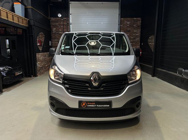 Renault Trafic COMBI L2 dCi 125 Energy Zen Gris de 2016
