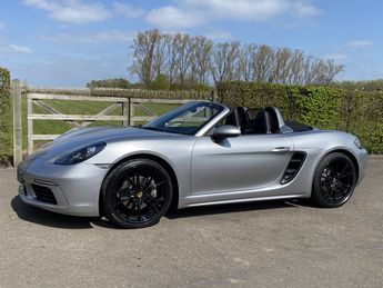 Voir détails -Porsche 718 Boxster - 2018 à Sint-Truiden (38)