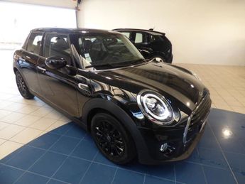  Voir détails -Mini One HATCH F55 Cooper 136 ch DKG7 Edition Cam à Mertzwiller (67)
