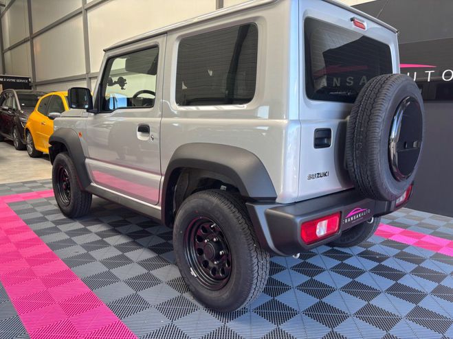 Suzuki Jimny 1.5 VVT 2 PLACES PRIVILEGE Gris de 2024