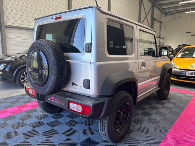 Suzuki Jimny 1.5 VVT 2 PLACES PRIVILEGE Gris de 2024