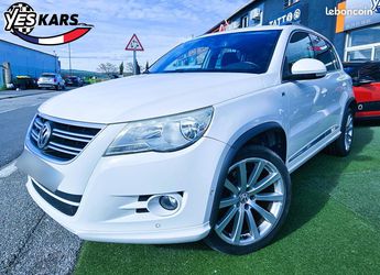  Voir détails -Volkswagen Tiguan 2.0 TDI 140ch R-Line 4x2 à Saint-Maximin-la-Sainte-Baume (83)