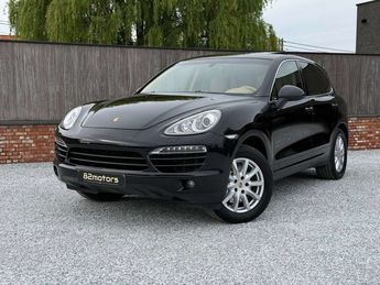  Voir détails -Porsche Cayenne diesel / pano / leder / trekhaak / 14800 à Meulebeke (87)