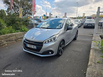  Voir détails -Peugeot 208 1.2l Ess 110 Gt Line 06-2018 Boite Auto  à Sannois (95)