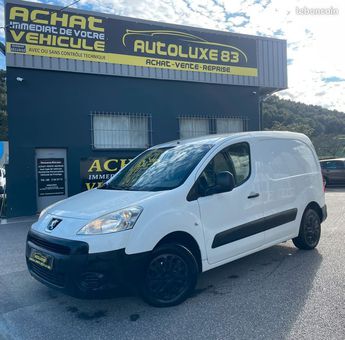  Voir détails -Peugeot Partner 1.6 hdi 75 cv 3 places garantie à Draguignan (83)
