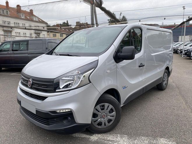 Fiat Talento II FOURGON TOLE L1H1 1.6 MULTIJET 145 PA Gris clair de 2021