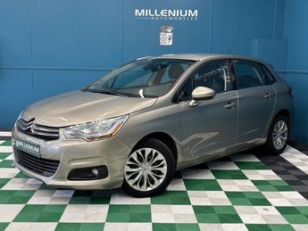  Voir détails -Citroen C4 1.6 VTI 120CH CONFORT BVA à Royan (17)