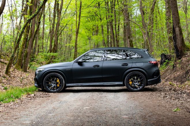 Mercedes GLC (2) Mercedes-AMG 63 S E PERFORMANCE Gris Clair de 2024