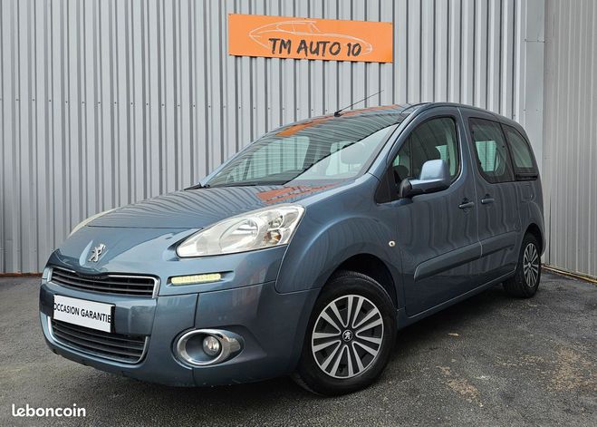 Peugeot Partner Tepee 1.6 HDi 92CH BVM5 120Mkms 1re MAI Gris de 2012