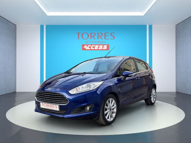 Ford Fiesta 1.5 tdci titanium 2me main Bleue de 2015