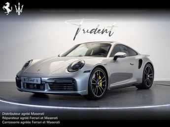  Voir détails -Porsche 911 TURBO S Coup 3.8i 650 PDK à  La Roche-sur-Yon (85)