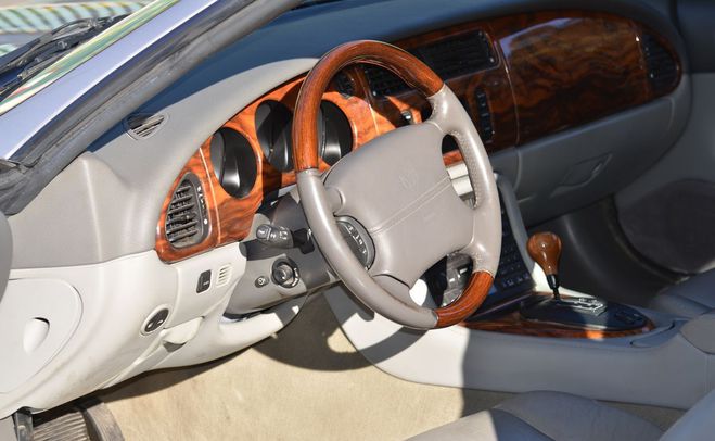 Jaguar XKR BVA 4.0  de 2002