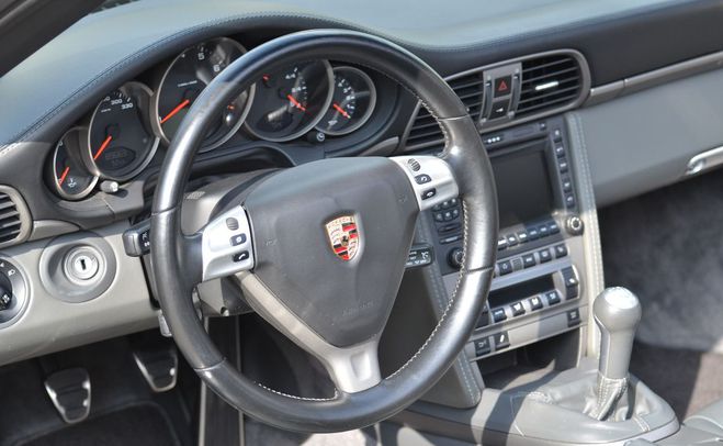 Porsche 911 type 997 Carrera 4 Cabriolet  de 2005