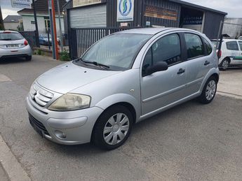  Voir détails -Citroen C3 1.4i 16v X-TR SensoDrive à Wissous (91)