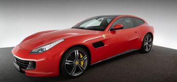  Voir détails -Ferrari GTC4 Lusso Carbon à Sainte-Genevive-des-Bois (91)