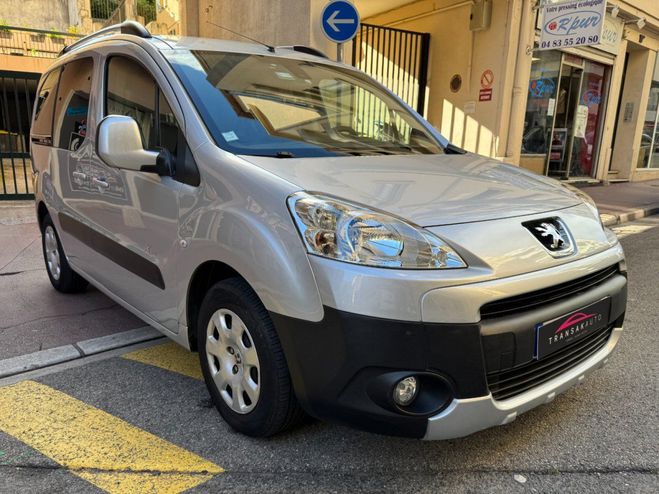 Peugeot Partner TEPEE 1.6l Hdi 75 CV Confort Gris de 2011