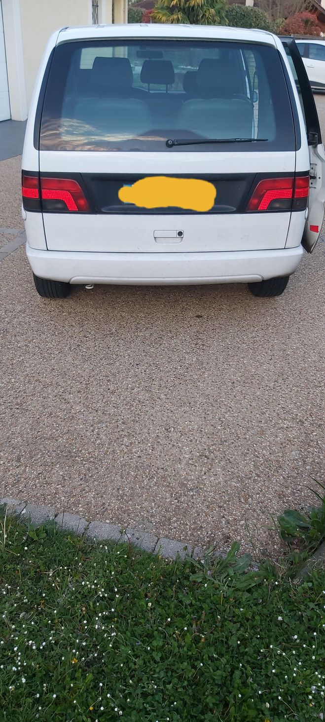 Peugeot 806 HDI 2 LITRES DIESEL 7 PLACES  de 2000