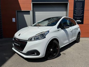  Voir détails -Peugeot 208 1.2l Puretech 110 ch Gt Line EAT6 12/201 à Chazay-d'Azergues (69)