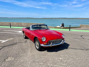  Voir détails -MG MGB  à Honfleur (14)