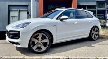  Voir détails -Porsche Cayenne E-Hybrid 3.0 V6 462 Tiptronic BVA Platin à  La Chapelle-des-Fougeretz (35)