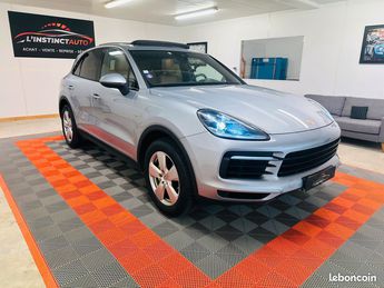  Voir détails -Porsche Cayenne 3.0 V6 462ch E-Hybrid à  La Tessoualle (49)