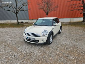  Voir détails -Mini One Cooper D 1.6 L 112 CH Trs Bon Etat... à Rodez (12)