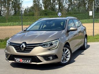  Voir détails -Renault Megane IV ESTATE 1.2 TCE 115CH ENERGY INTENS *  à  La Chapelle-d'Armentires (59)